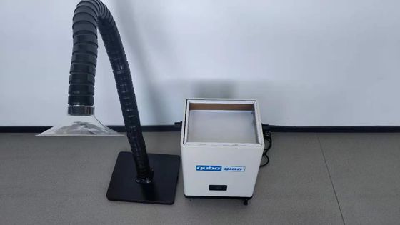 HEPA H13の程度はレーザーの切断のための70W塵の発煙の抽出器をろ過する