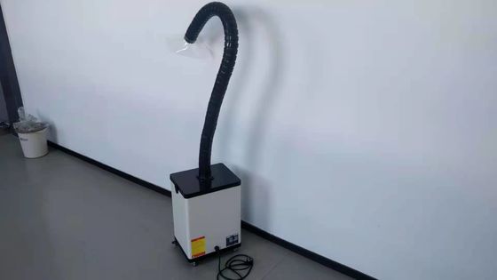 HEPA H13の程度はレーザーの切断のための70W塵の発煙の抽出器をろ過する