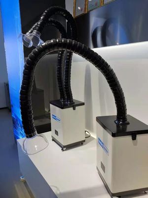 80W釘の大広間の発煙の抽出器の高い否定的な圧力1800pa釘の集じん器