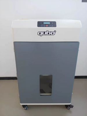 袋を集め、窓を観察している大きい容量の塵を持つFumego Quboレーザーの集じん器