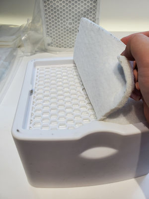 手のはんだ付けすることのための軽量の小型発煙の抽出器